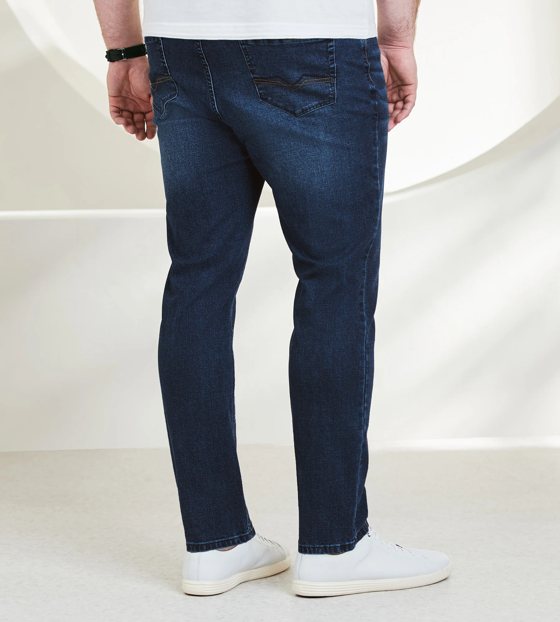 Sam Tapered Fit Jeans - Image 3