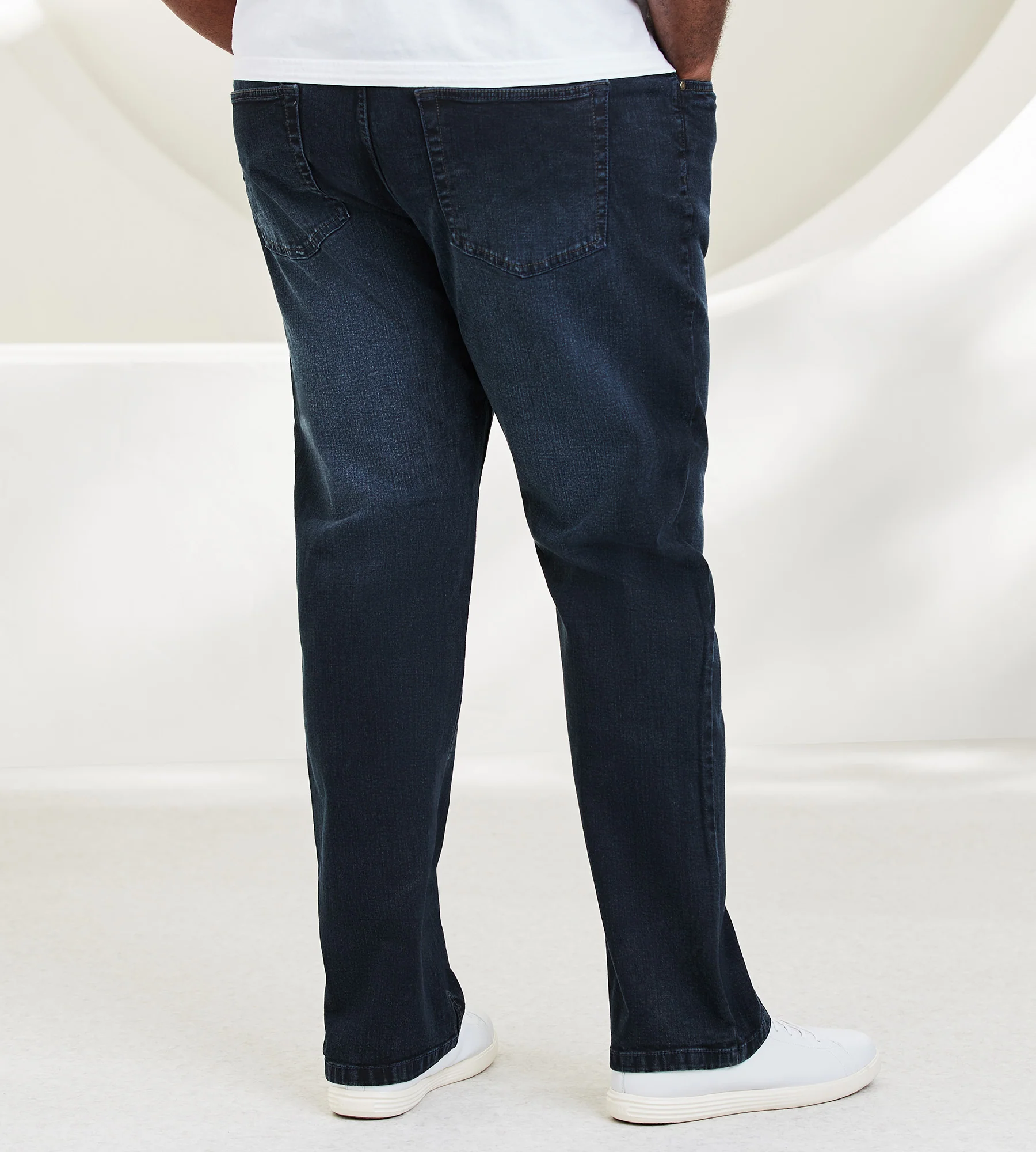 Relaxed Fit Jeans - Image 3
